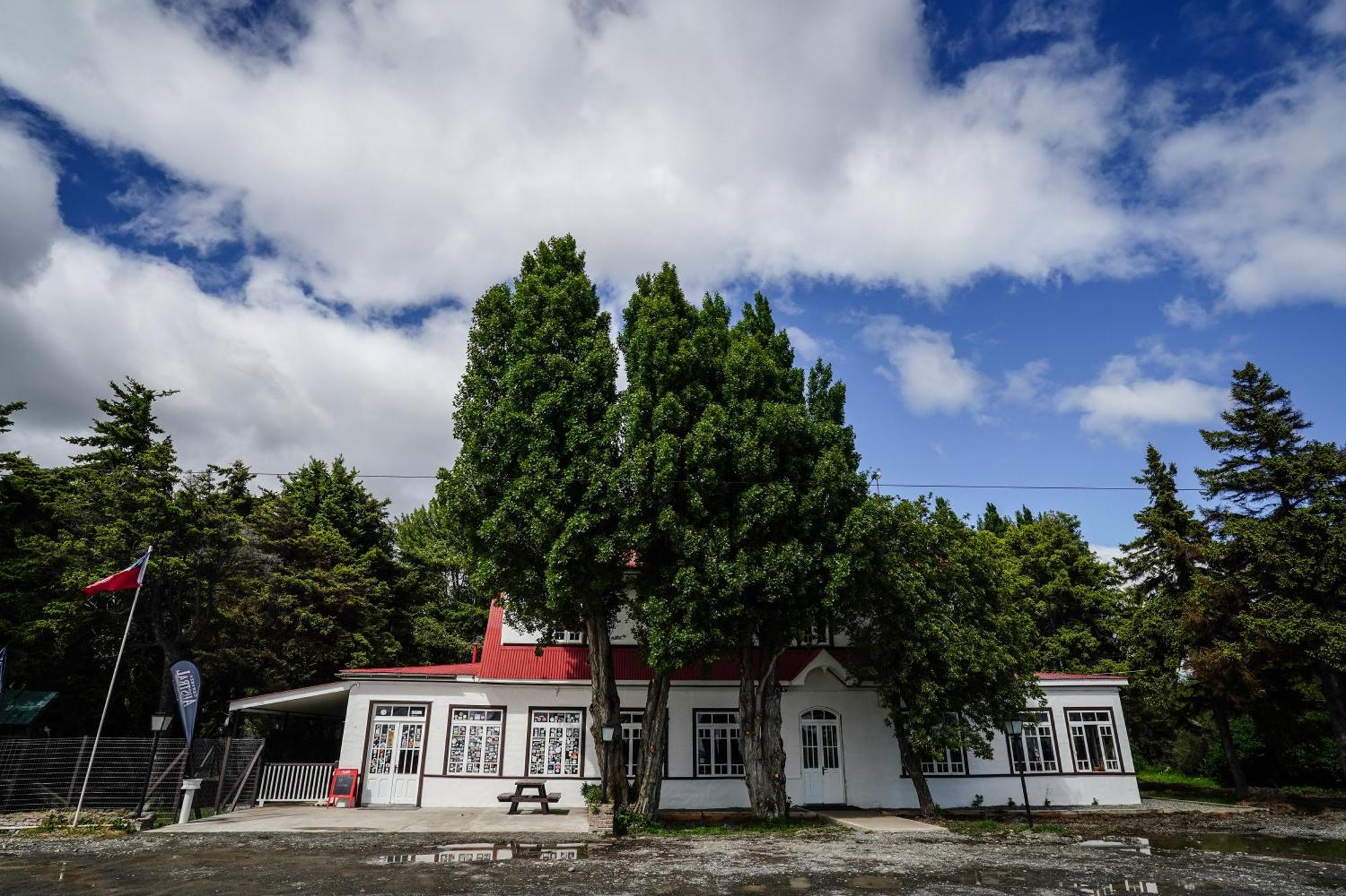 Hotel Rio Rubens Puerto Natales Eksteriør billede